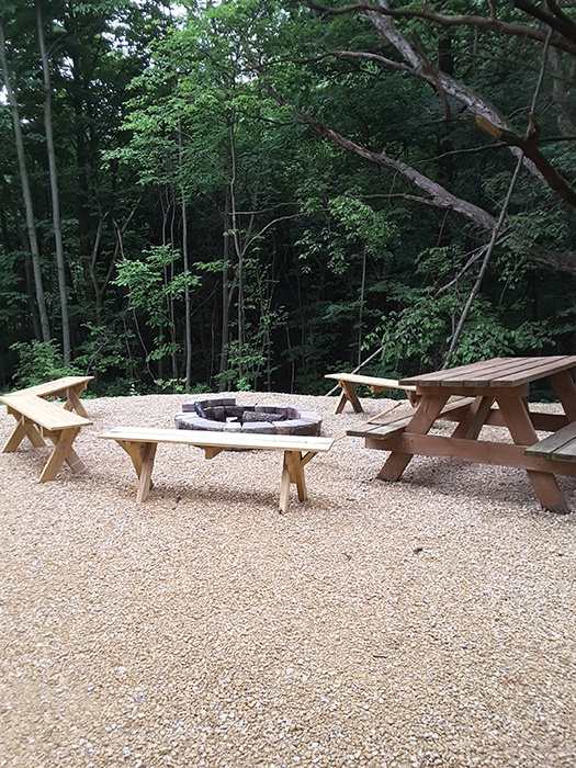 Pine Point Lodge Photo Gallery, Potosi WI Cabins for Rent